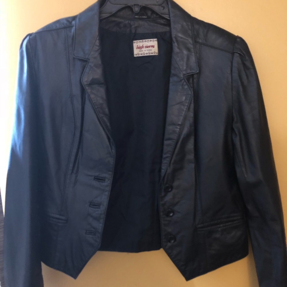 Black 100% vintage leather jacket